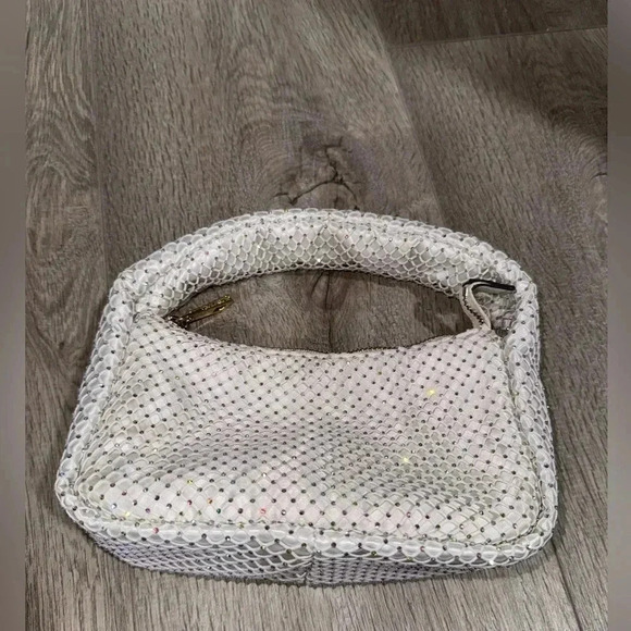 Vince Camuto Damsa Crystal Mesh Mini Shoulder Bag Beaded White Bridal - Picture 6 of 11
